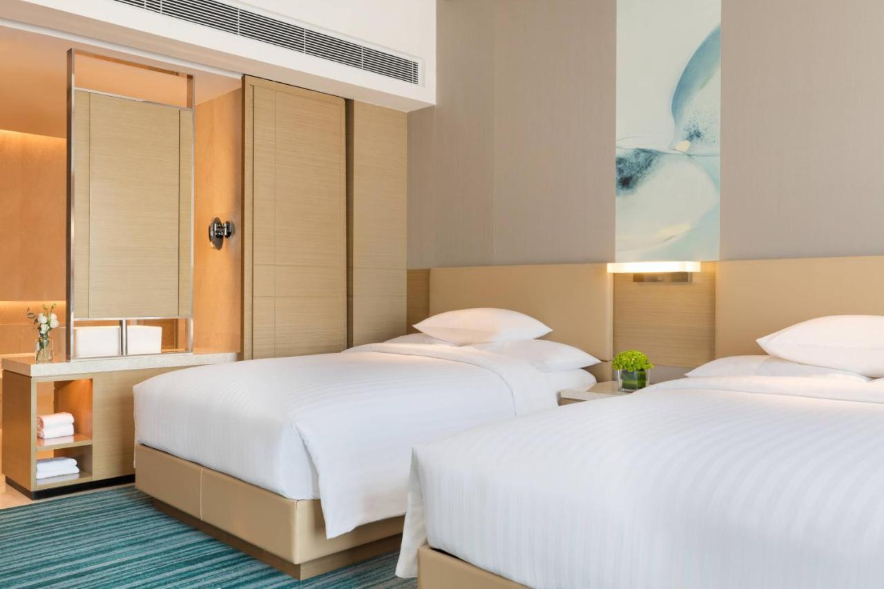 คอร์ตยาร์ด ซุนเตอ หลงเจียง Hotel ซุ่นเต๋อ ภายนอก รูปภาพ